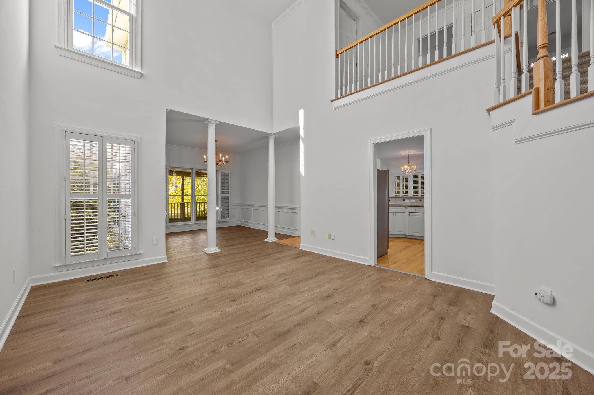 9105 SANDPIPER Drive