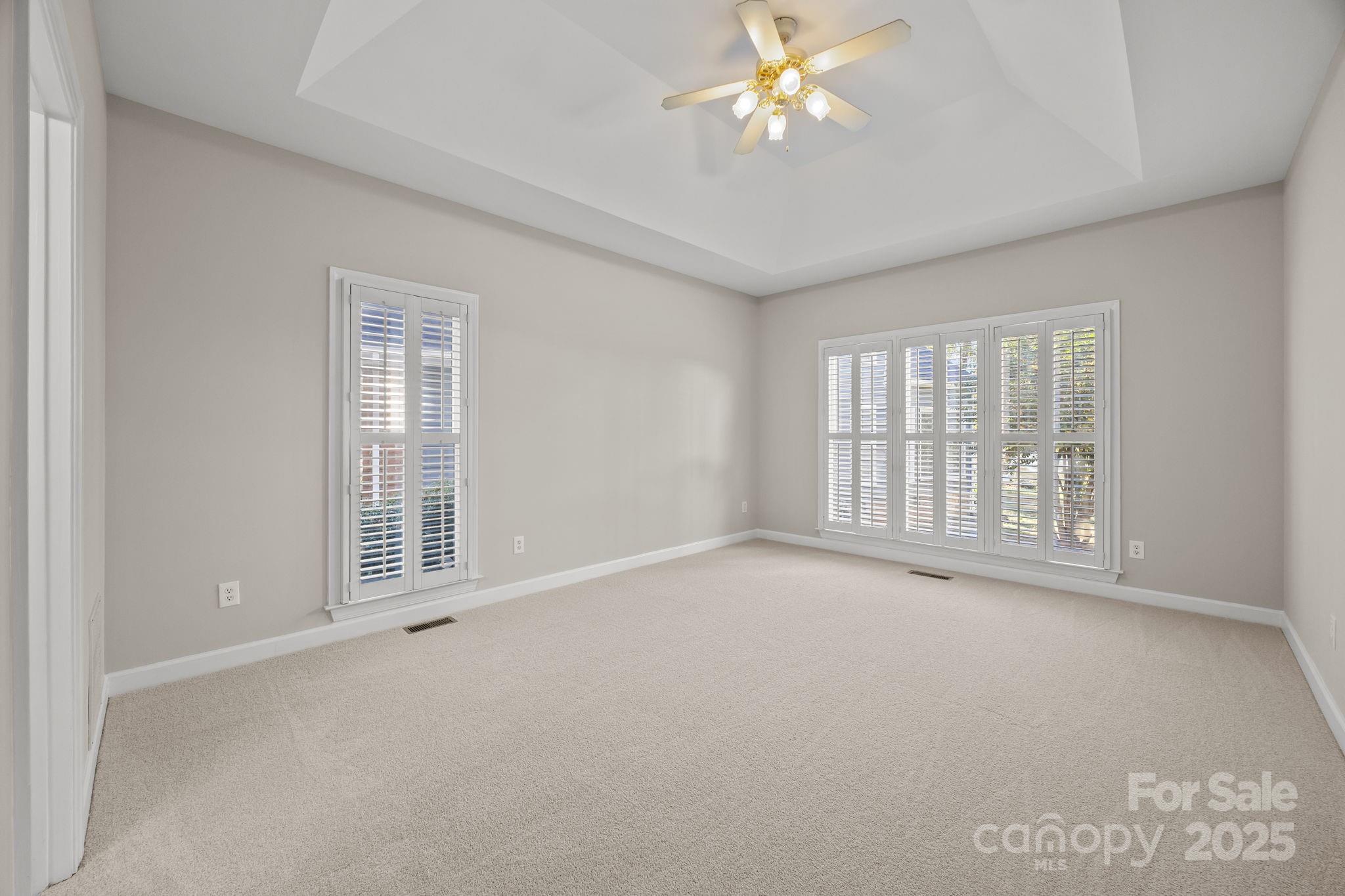 9105 SANDPIPER Drive