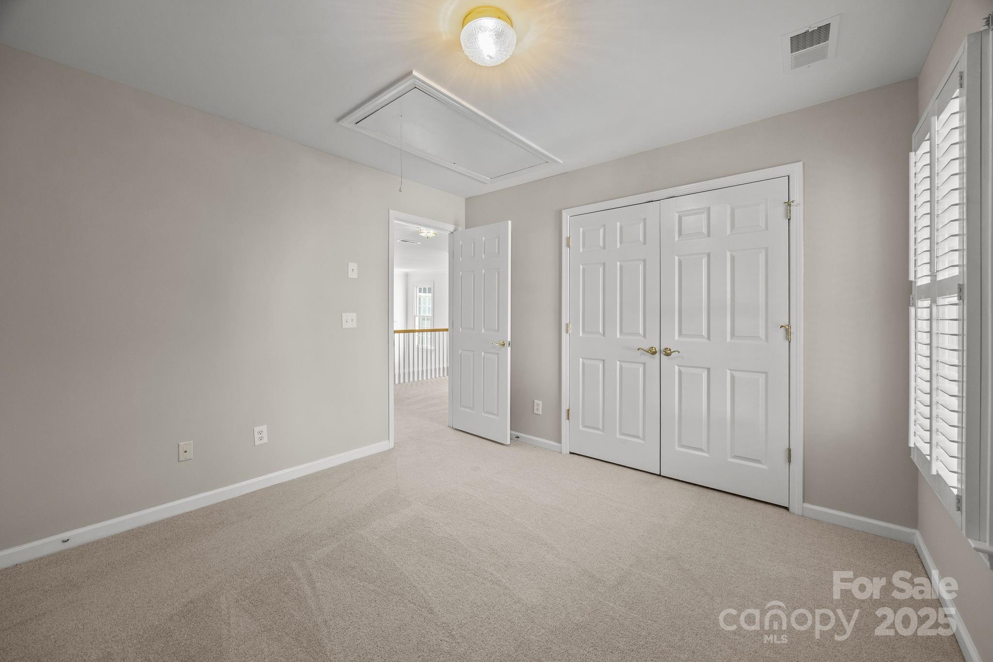 9105 SANDPIPER Drive