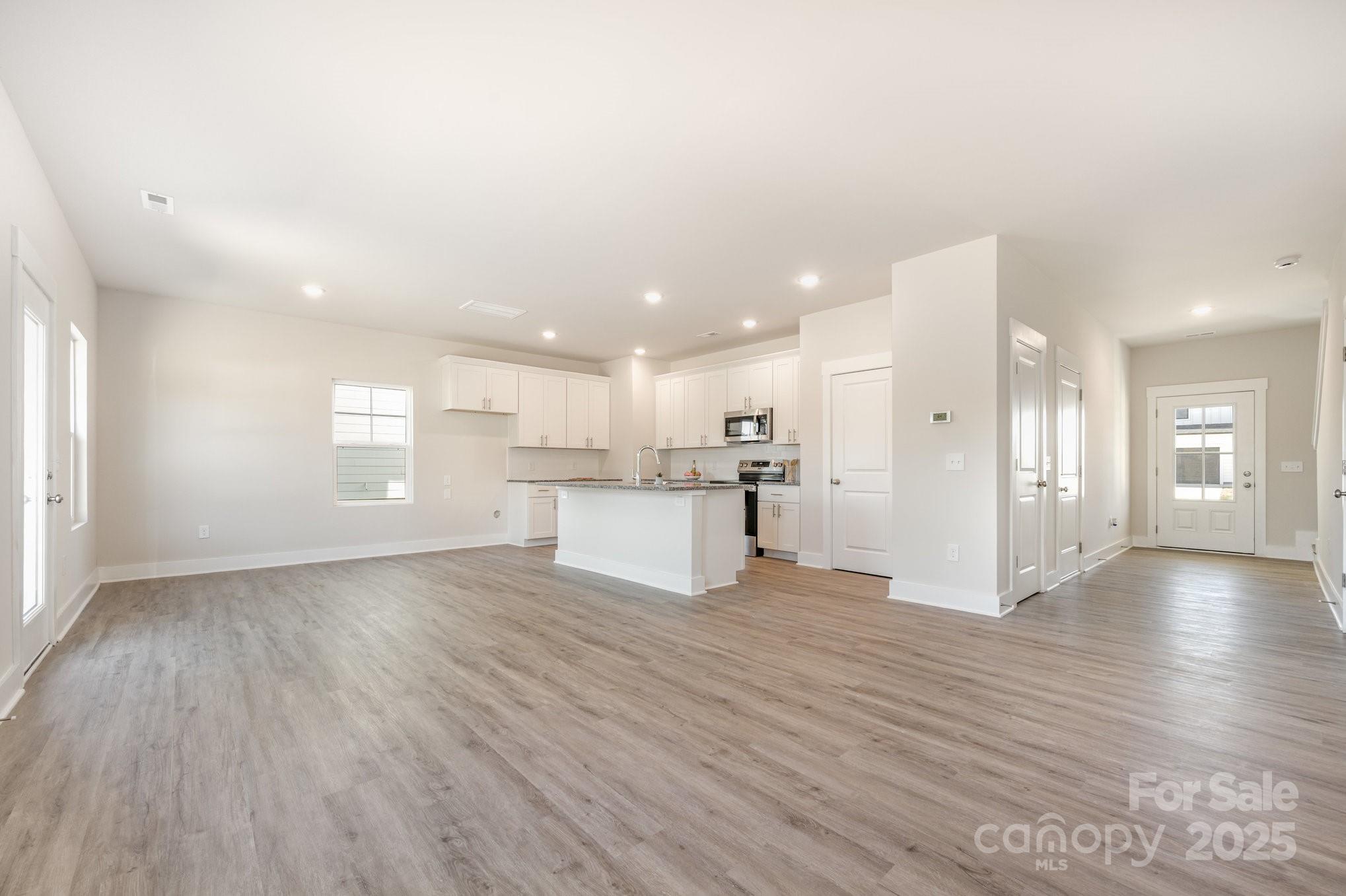 109 Silverwood Court