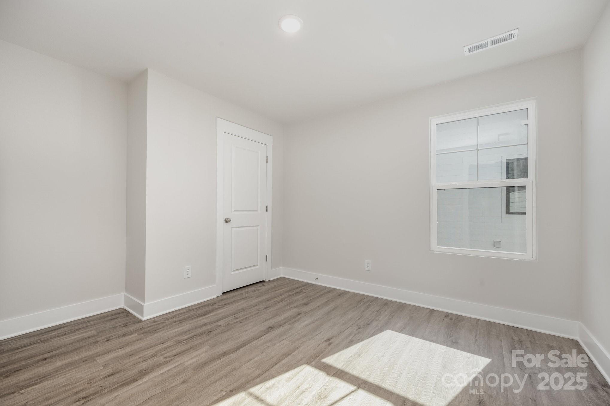 109 Silverwood Court