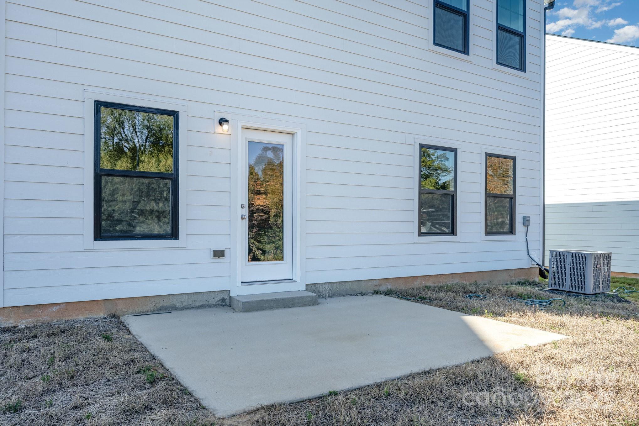 109 Silverwood Court