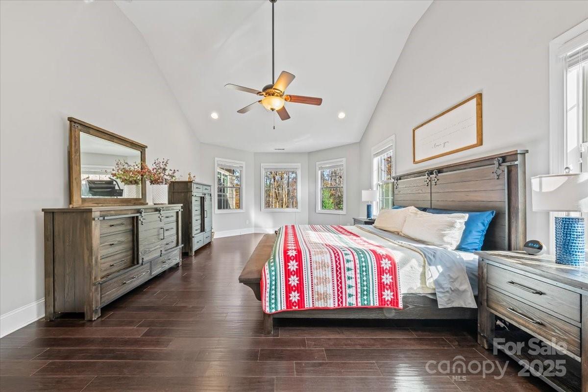 1325 Sommersby Place