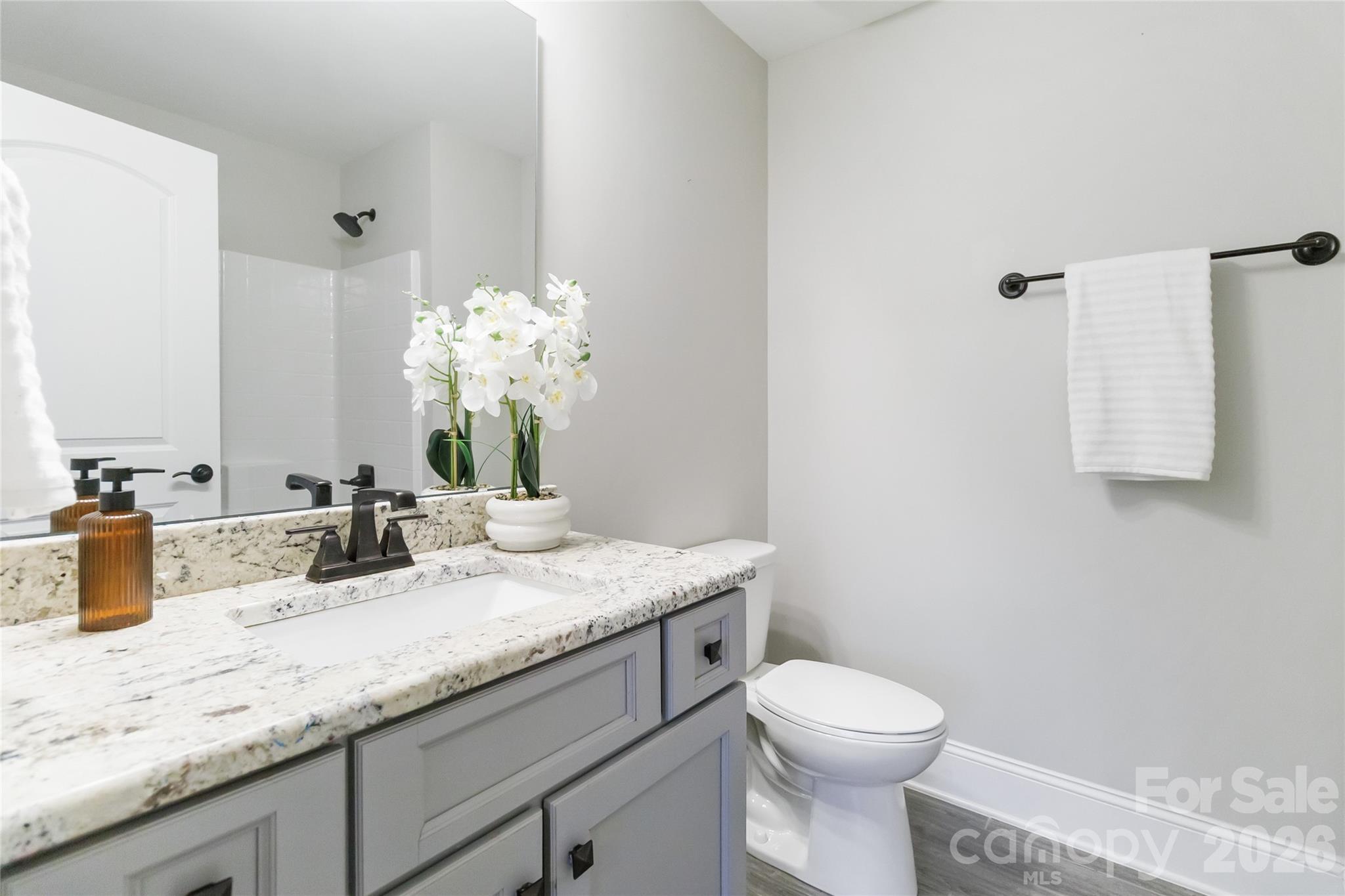 1325 Sommersby Place