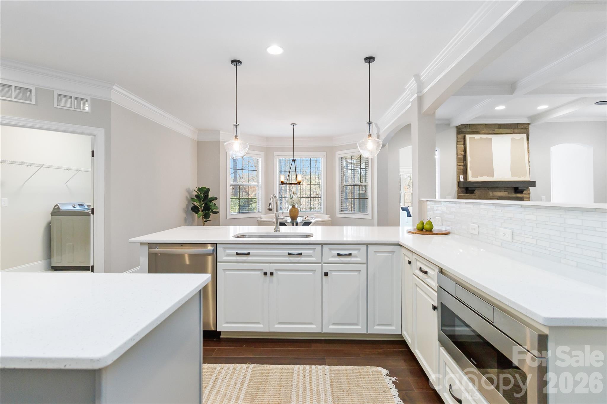 1325 Sommersby Place