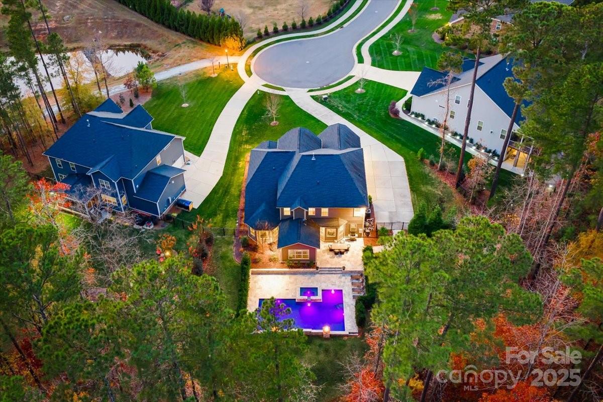 1325 Sommersby Place