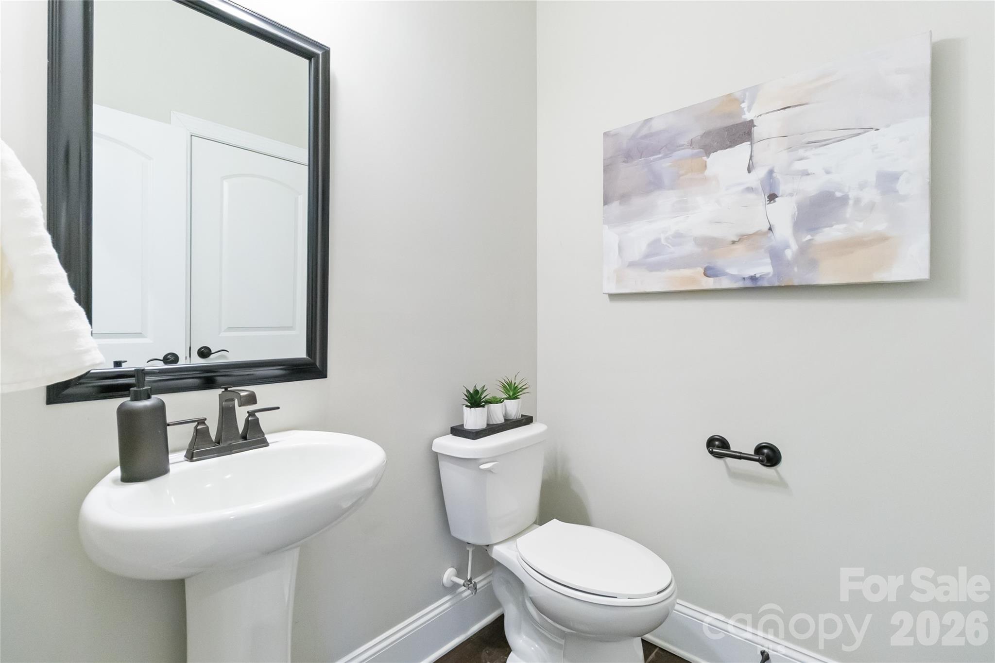 1325 Sommersby Place