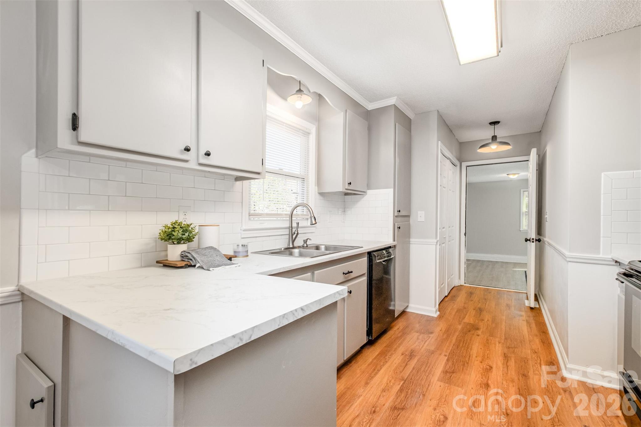 123 General Pemberton Street