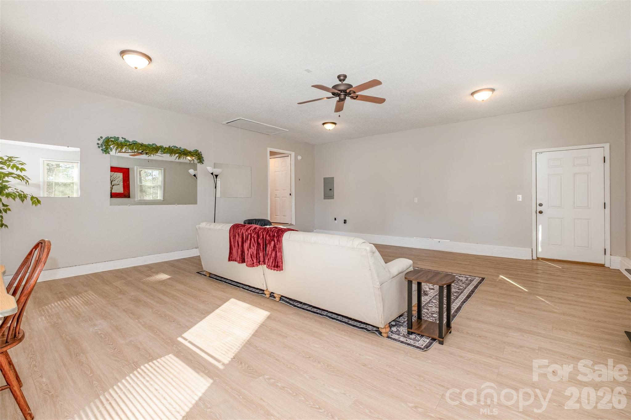 123 General Pemberton Street