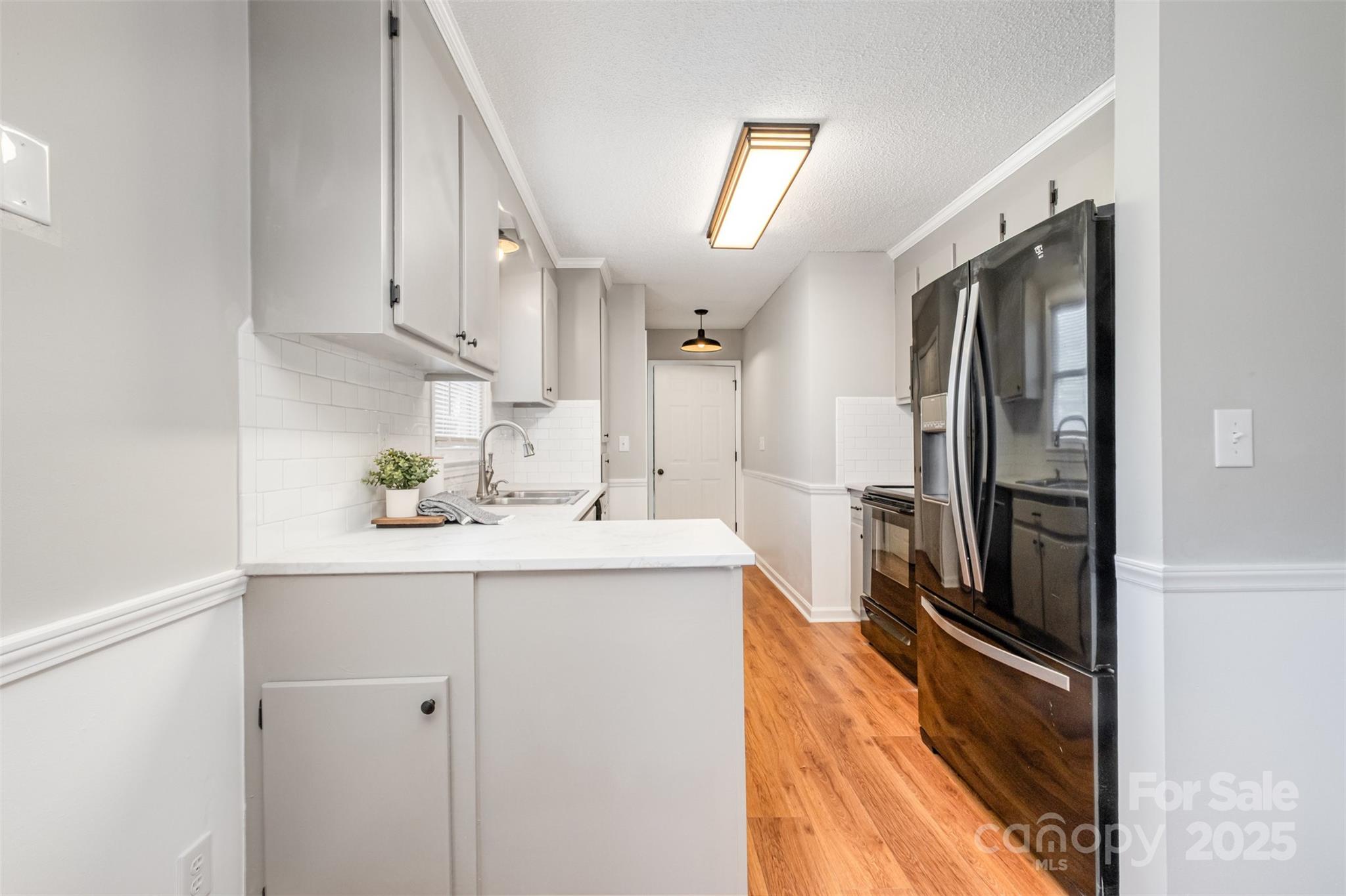 123 General Pemberton Street