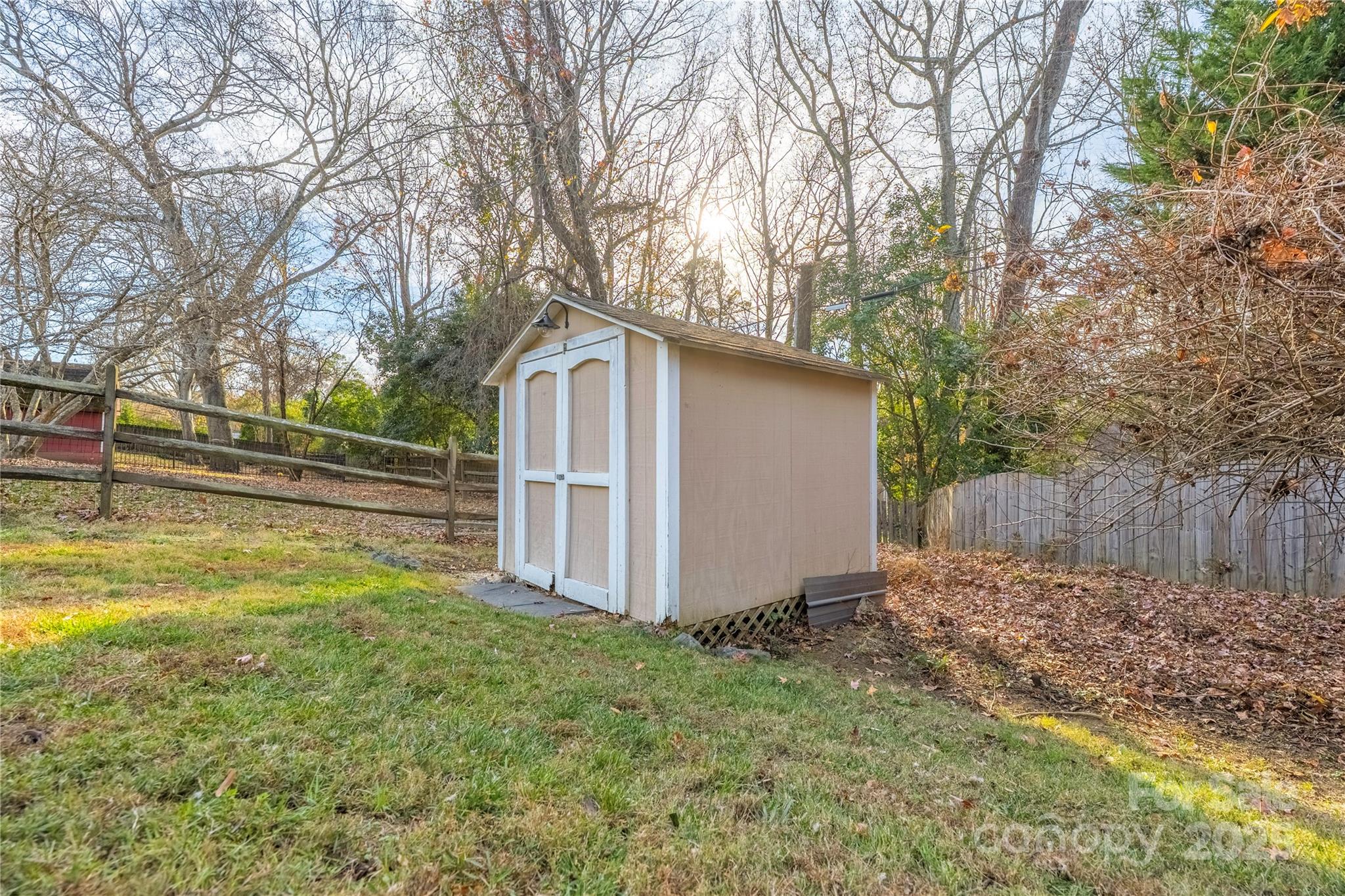 9130 Landsburg Lane