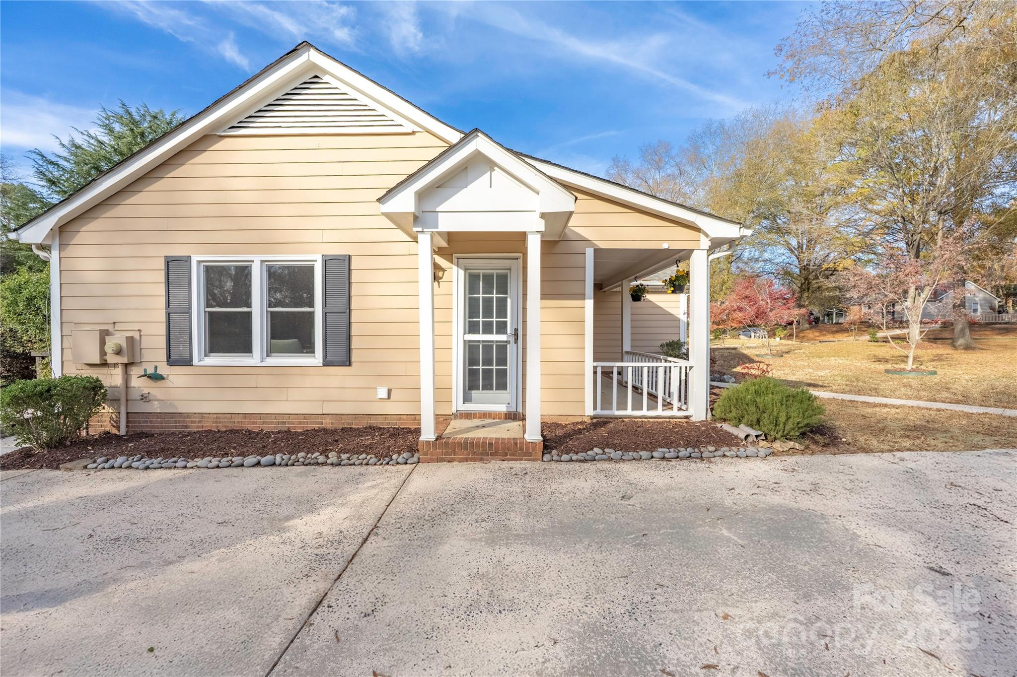 9130 Landsburg Lane
