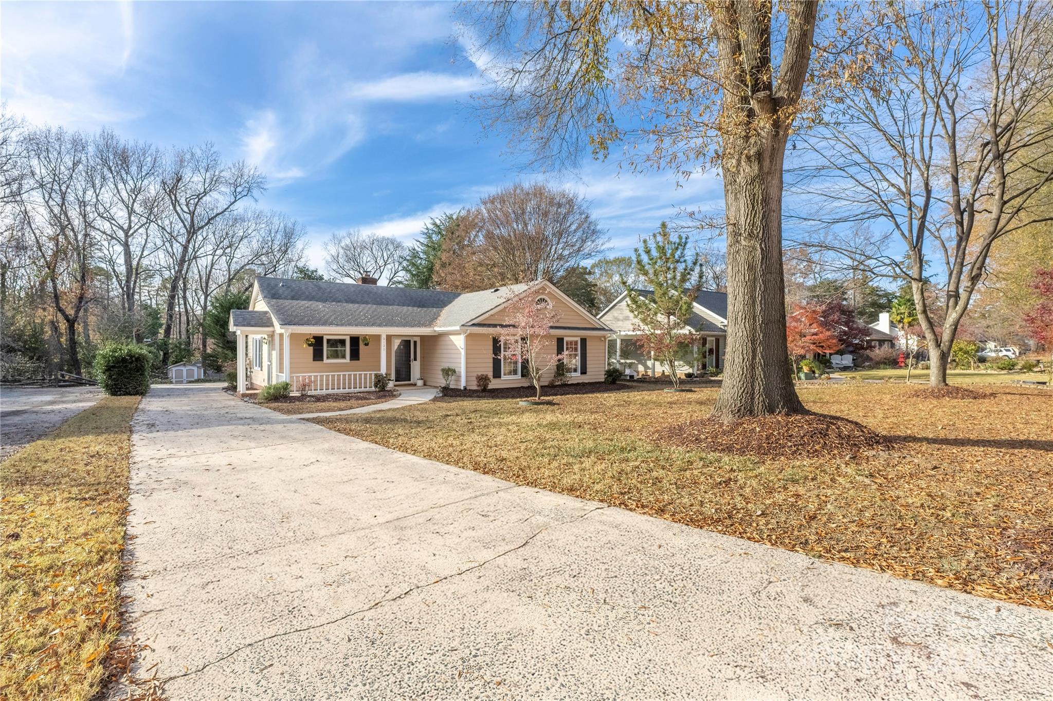9130 Landsburg Lane