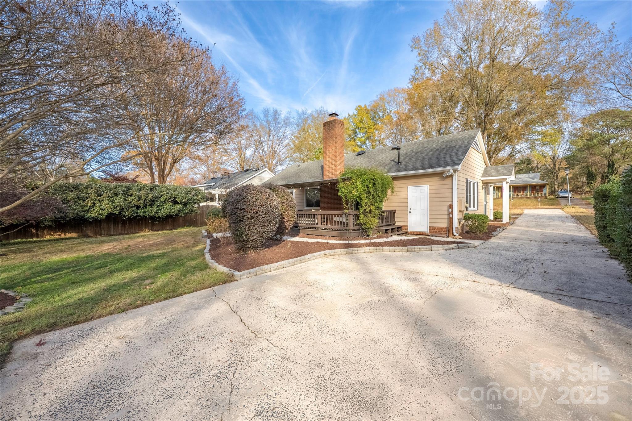 9130 Landsburg Lane