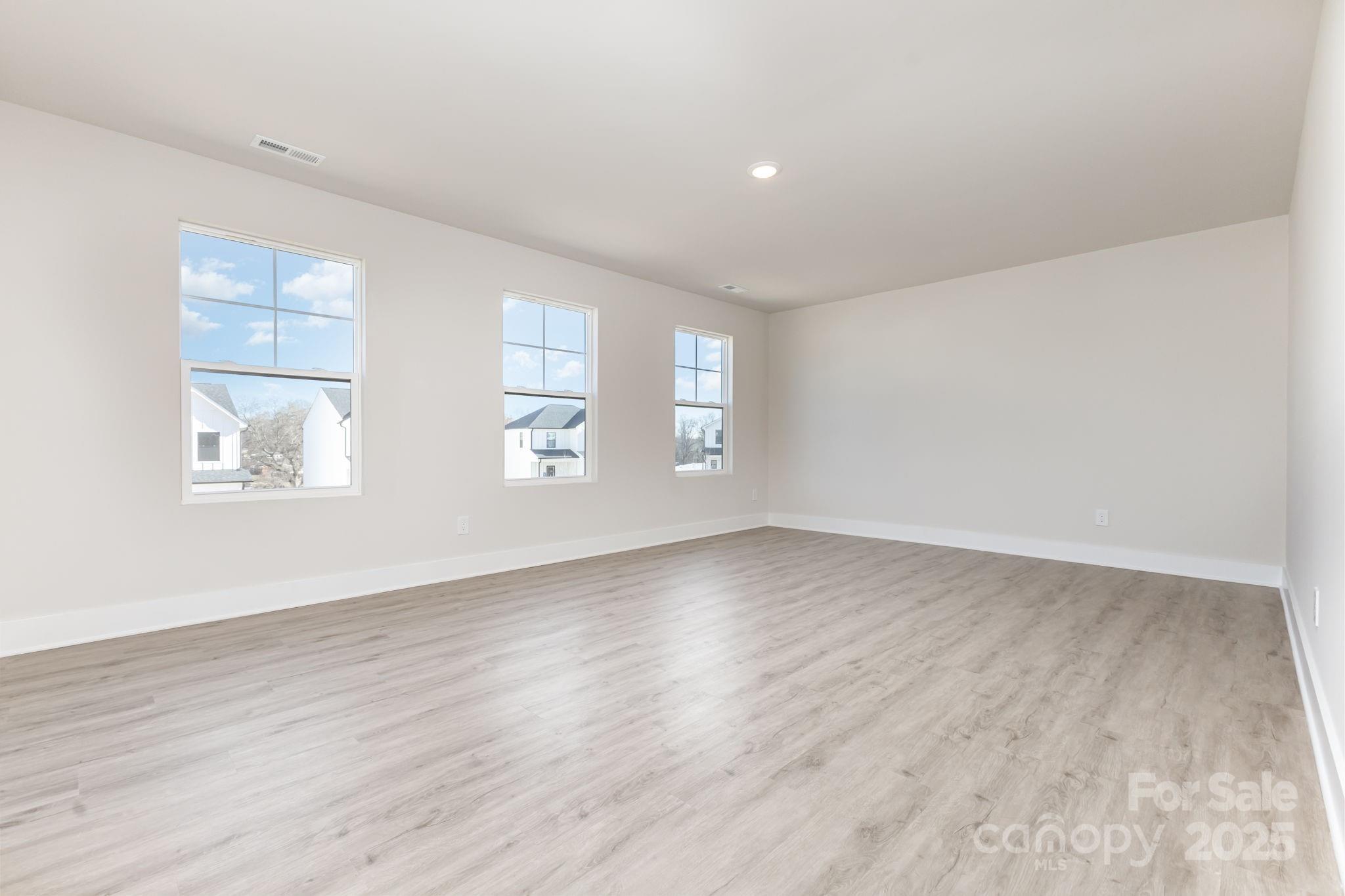 112 Silverwood Court