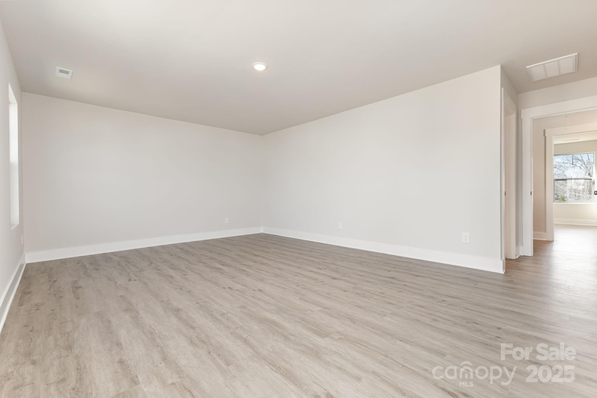 112 Silverwood Court