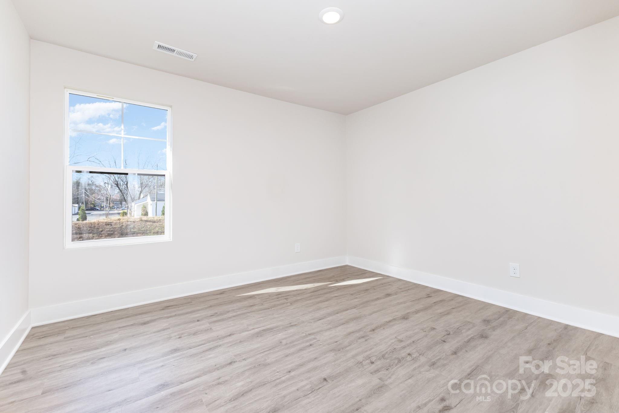112 Silverwood Court