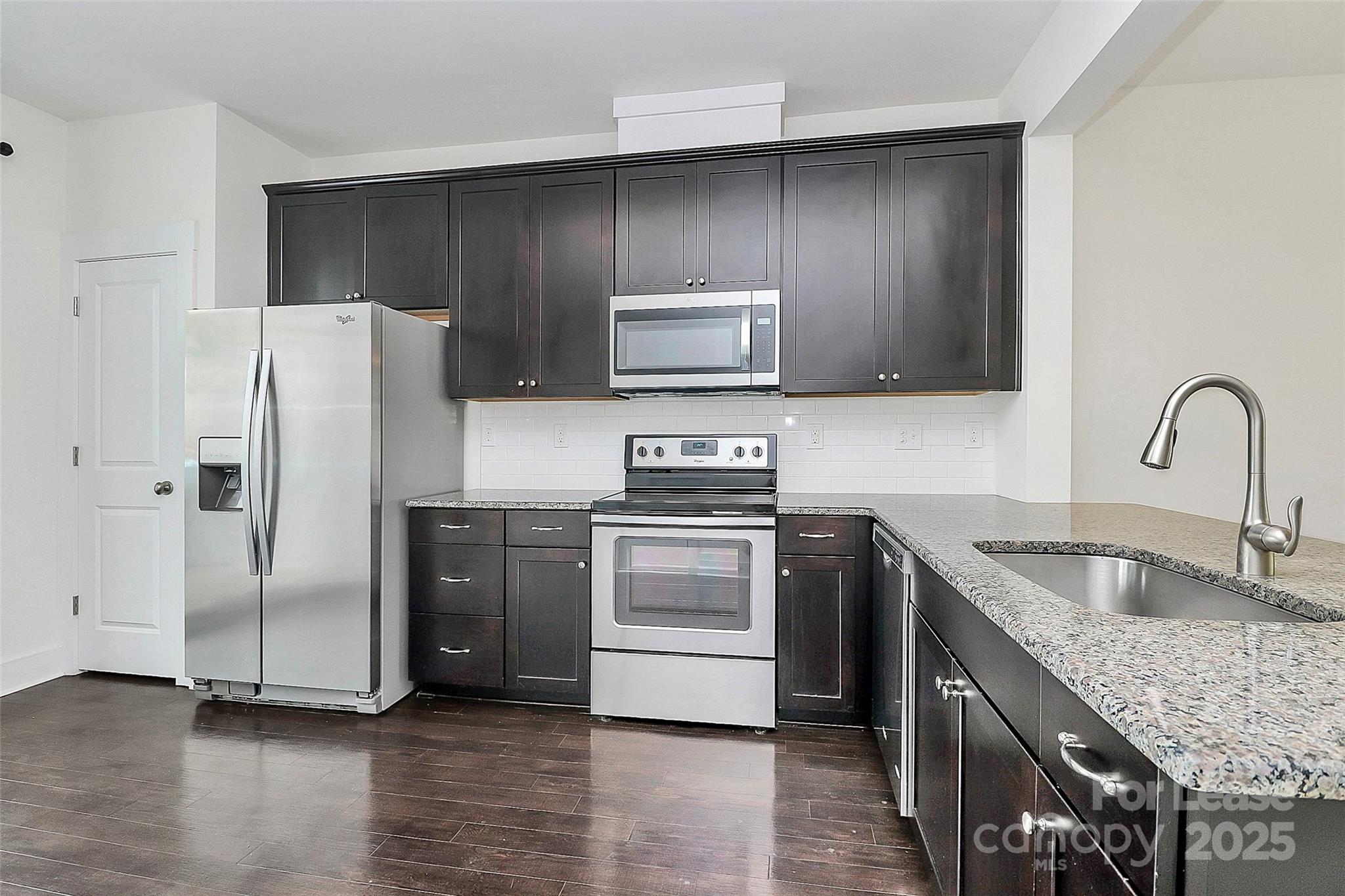 2564 Tranquil Oak Place