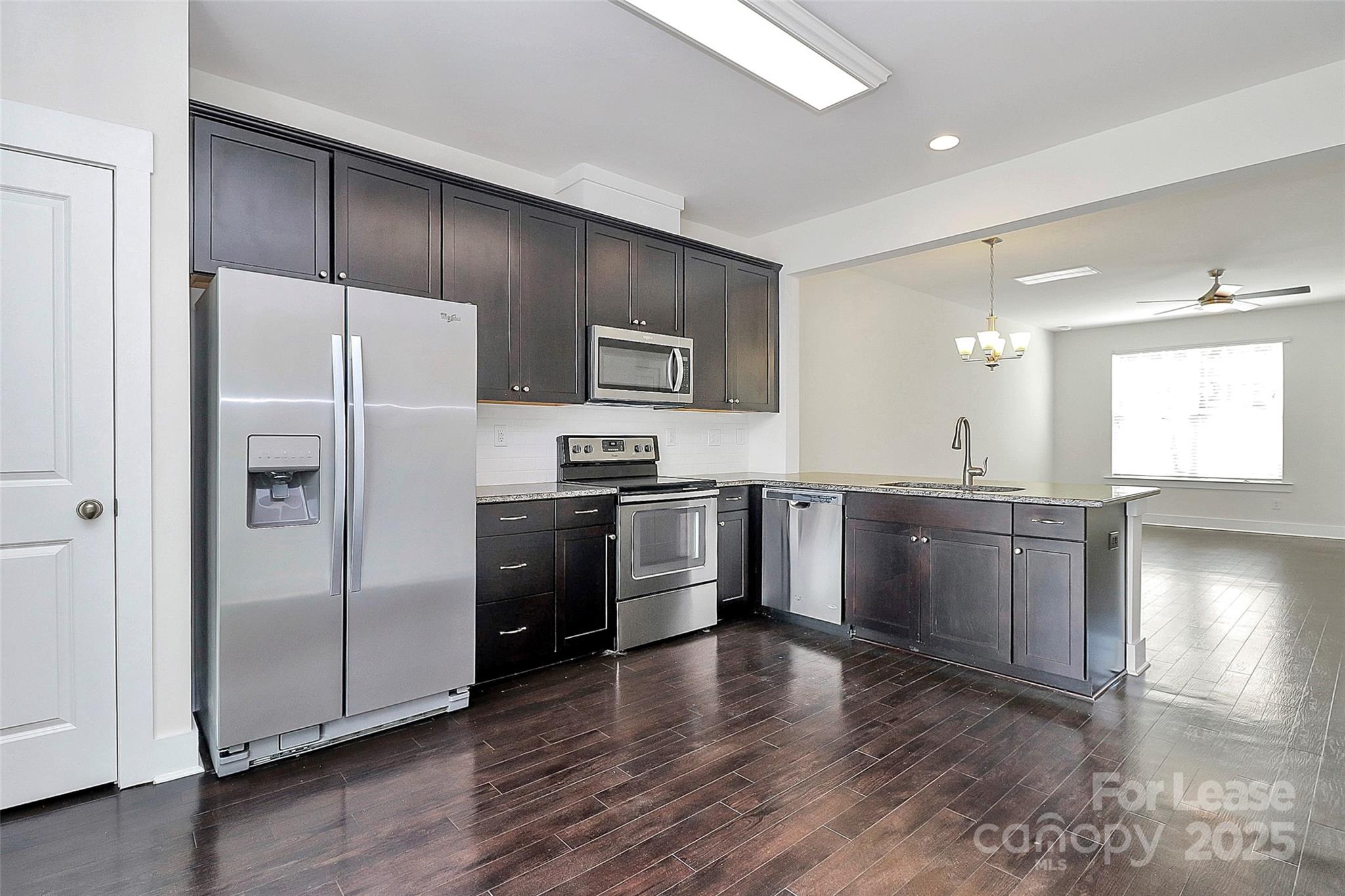 2564 Tranquil Oak Place