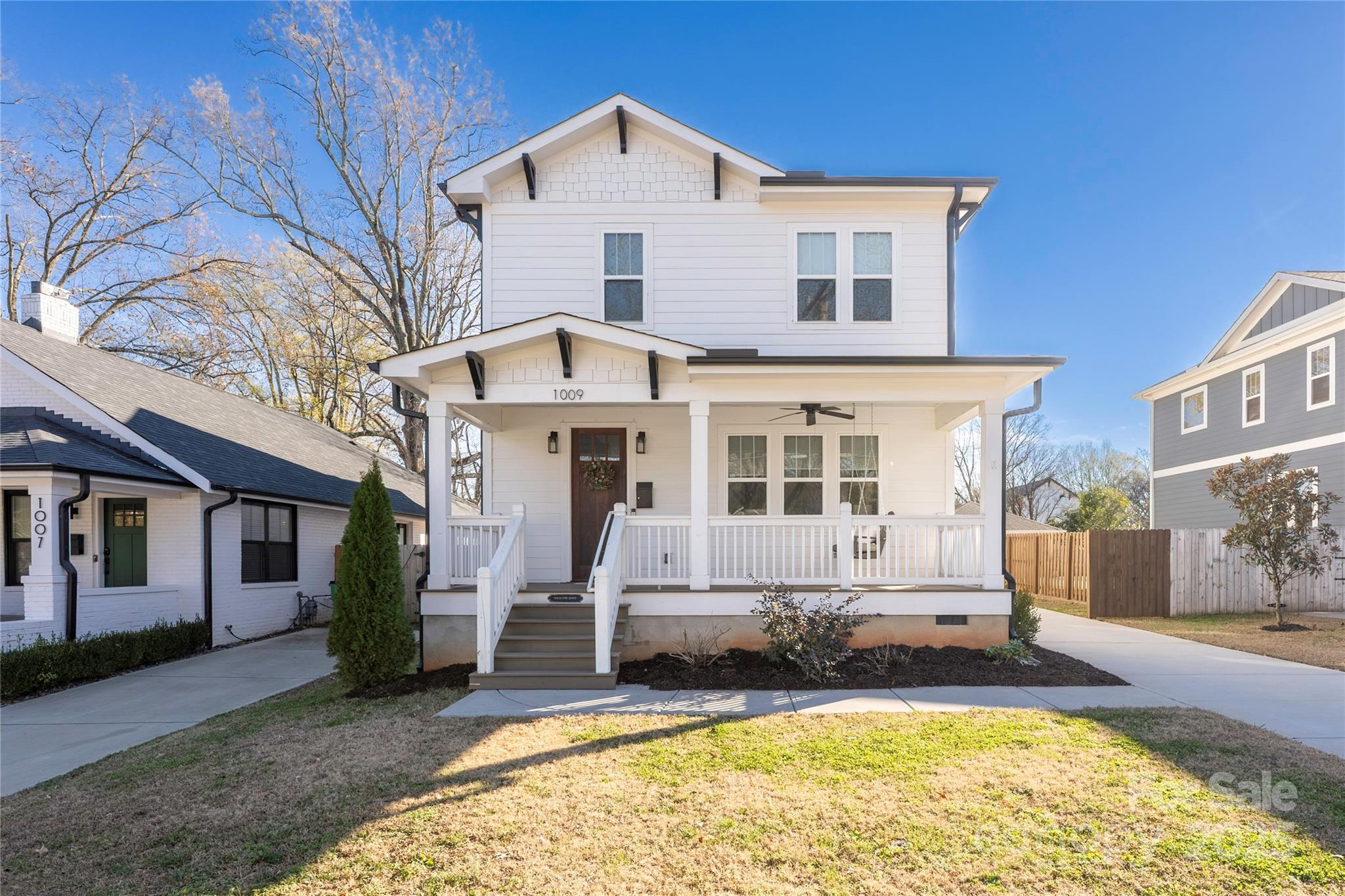 1009 Pryor Street
