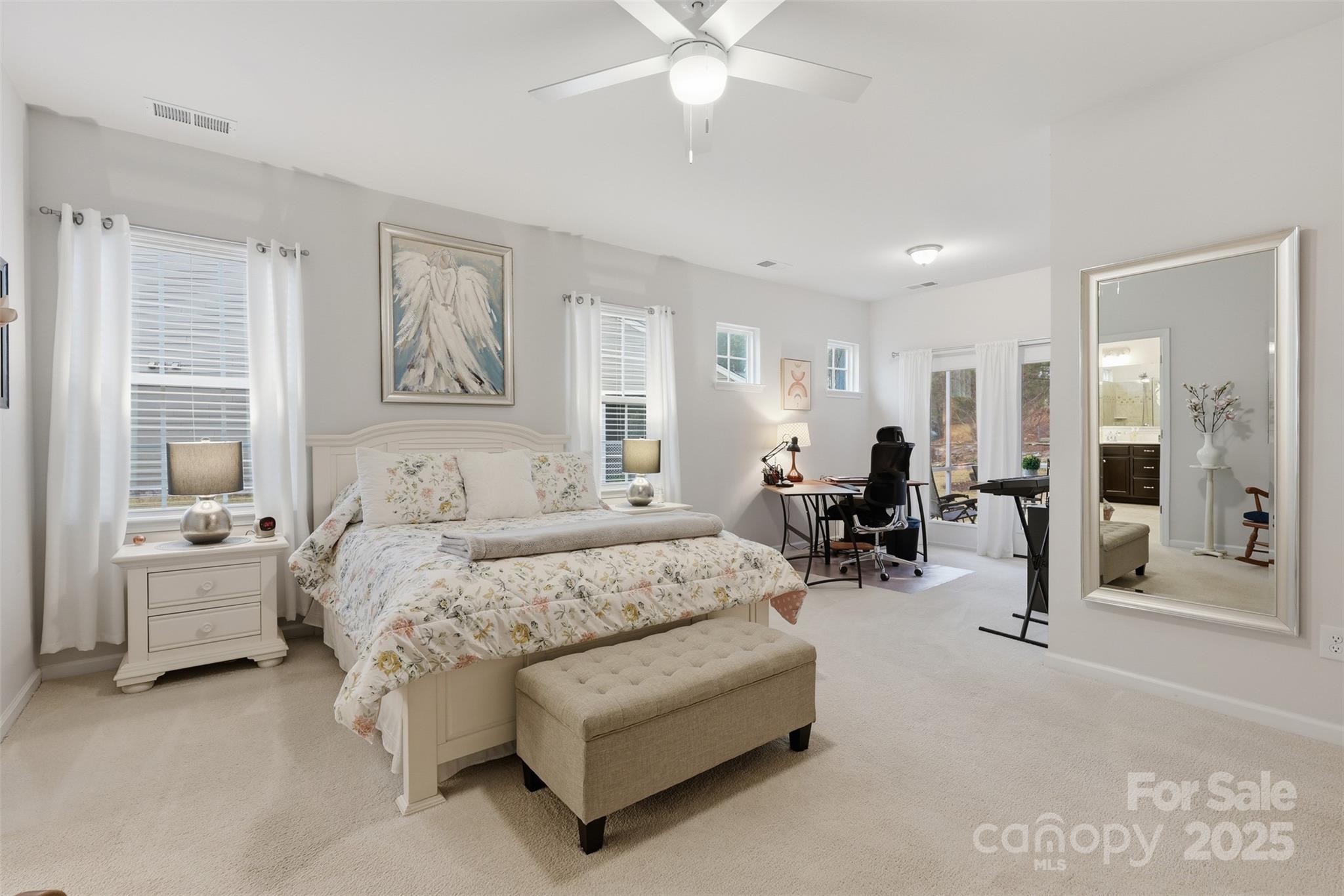 352 Picasso Trail