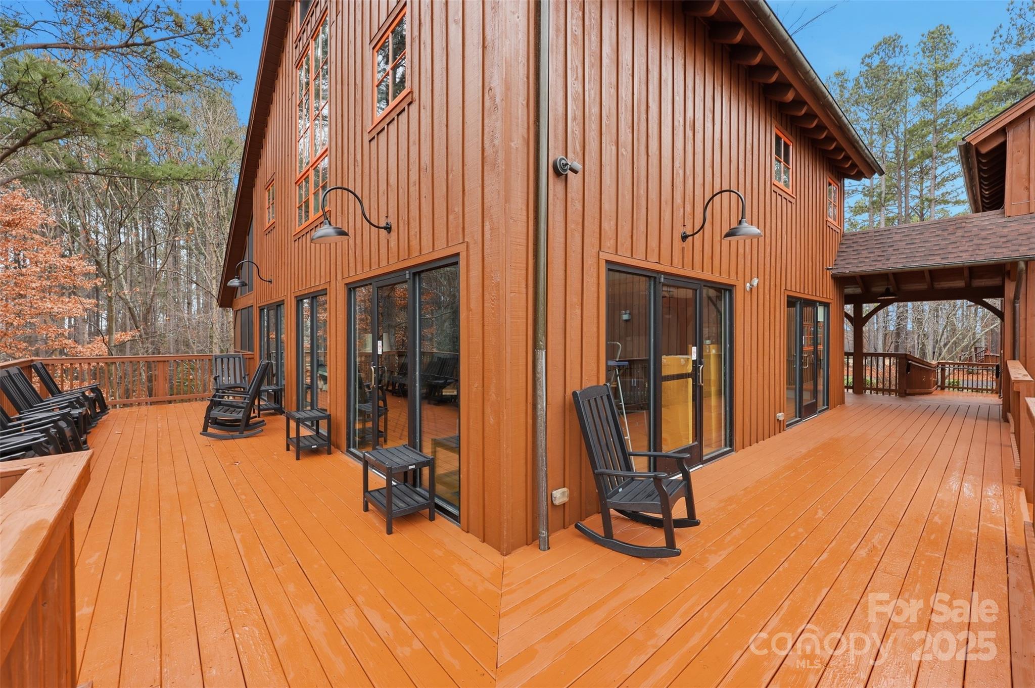 352 Picasso Trail