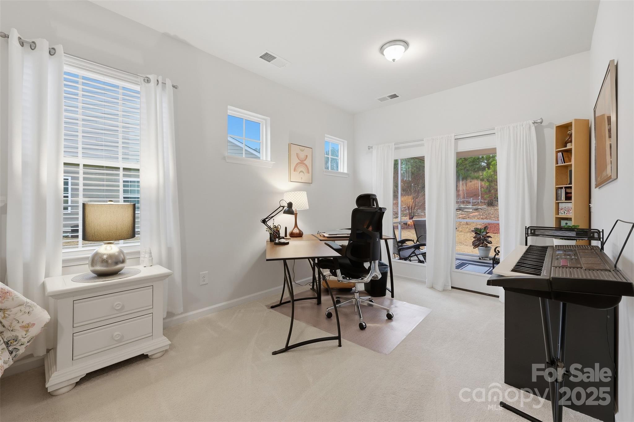 352 Picasso Trail
