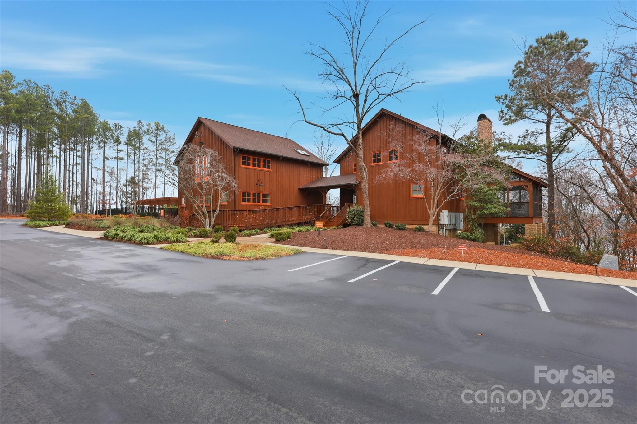 352 Picasso Trail