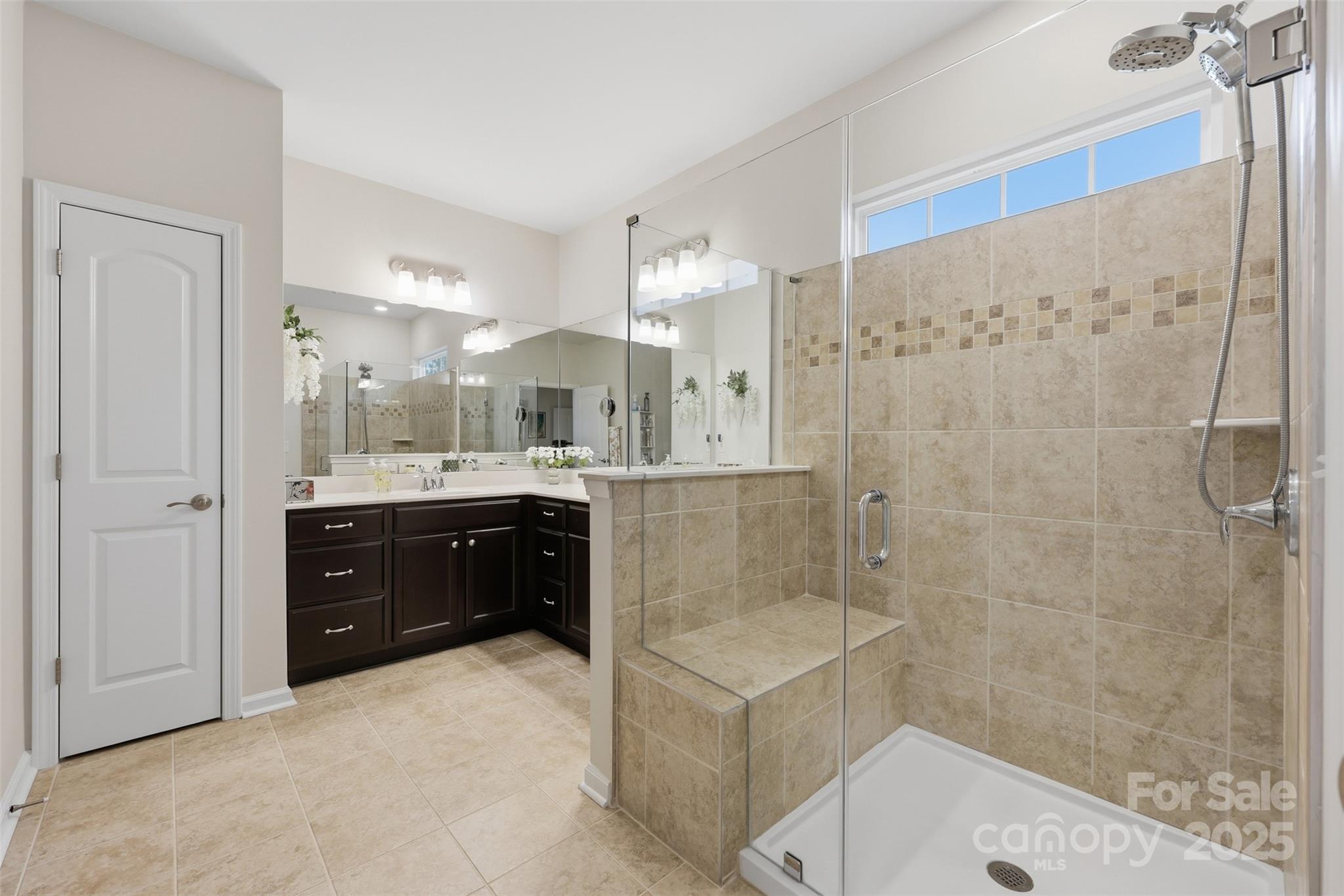 352 Picasso Trail