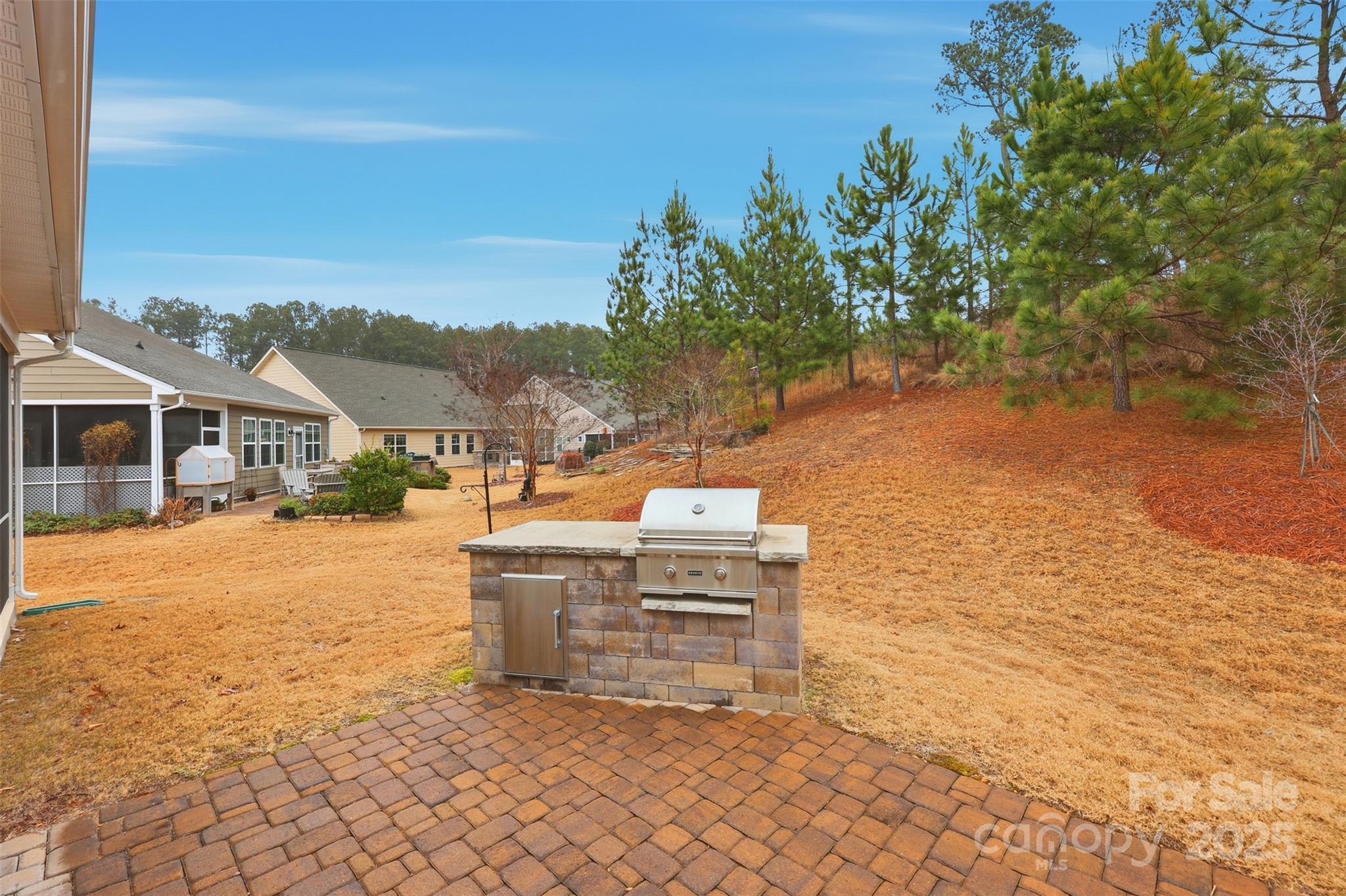 352 Picasso Trail