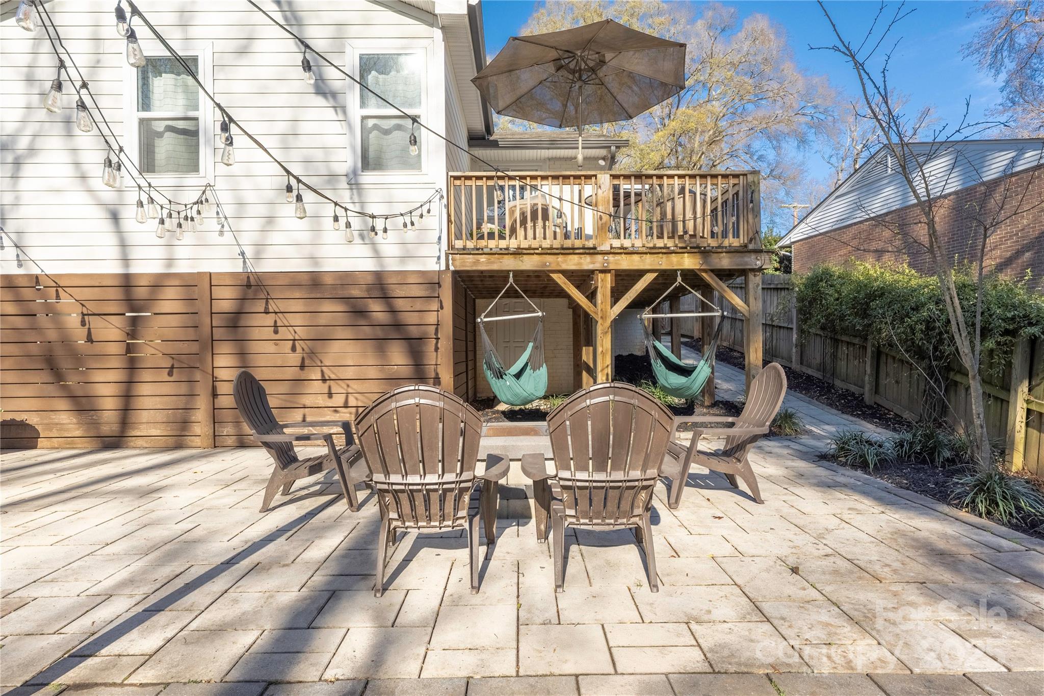 732 Manhasset Road