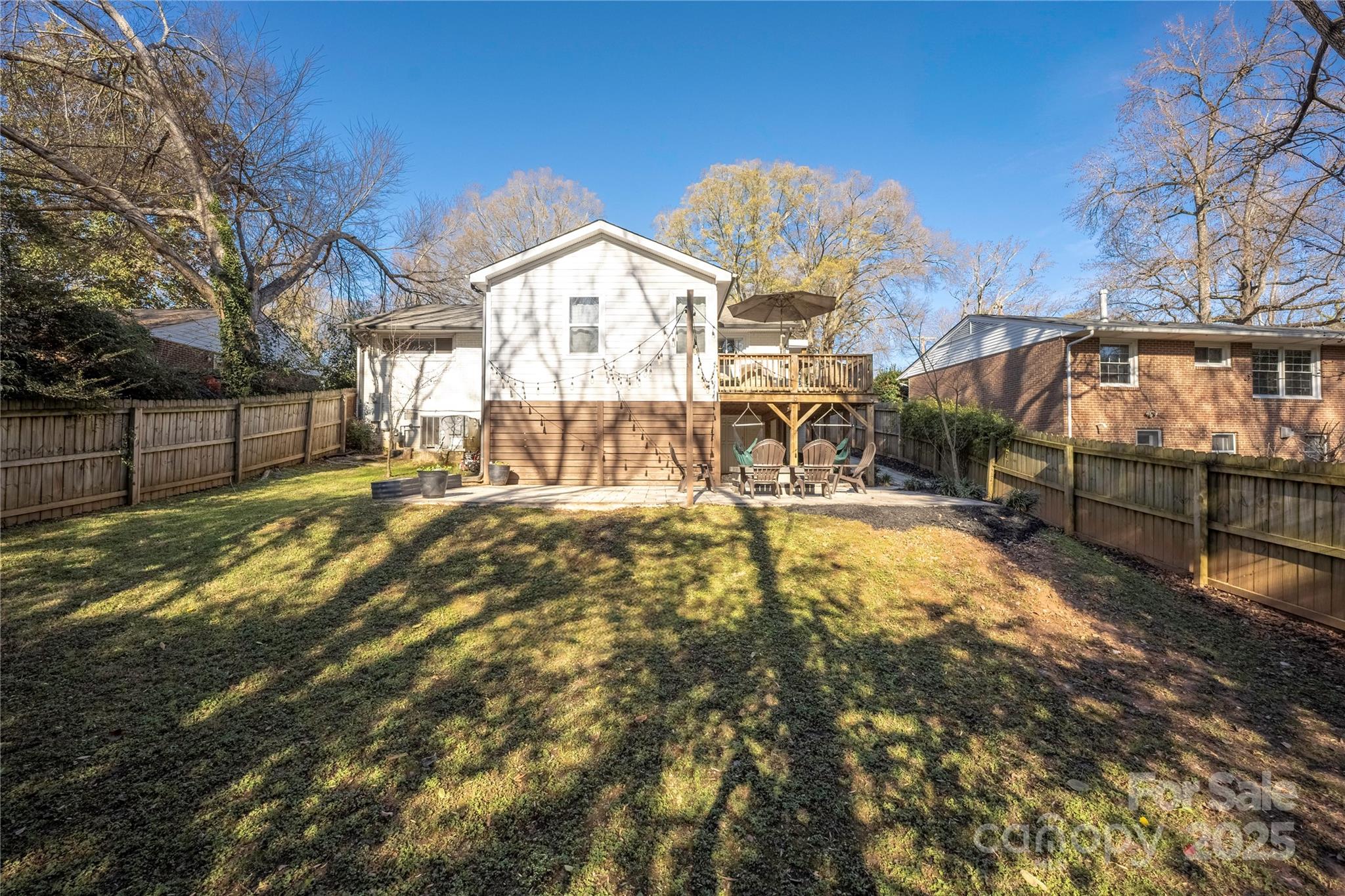 732 Manhasset Road