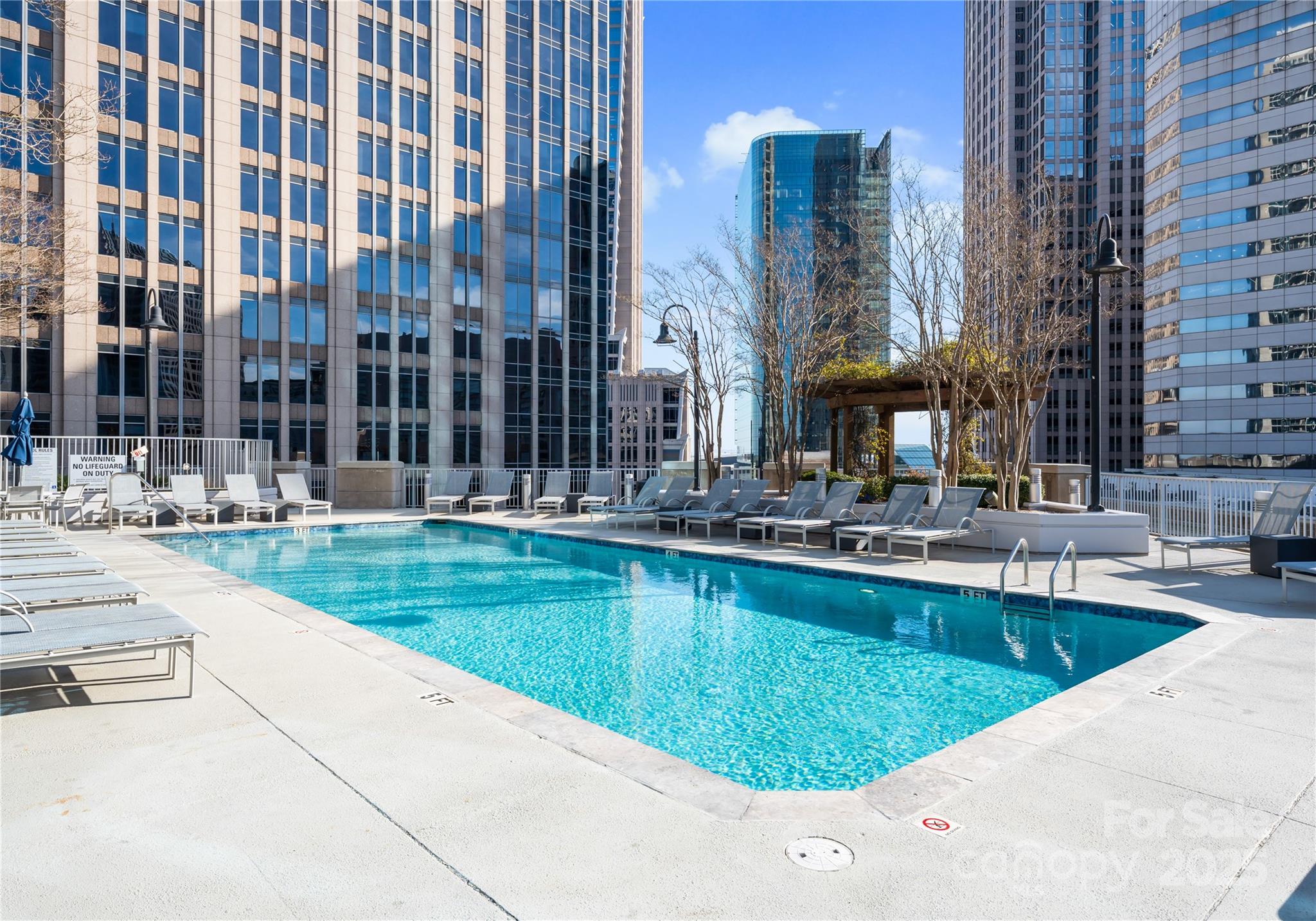 210 N Church Street Unit: 2507