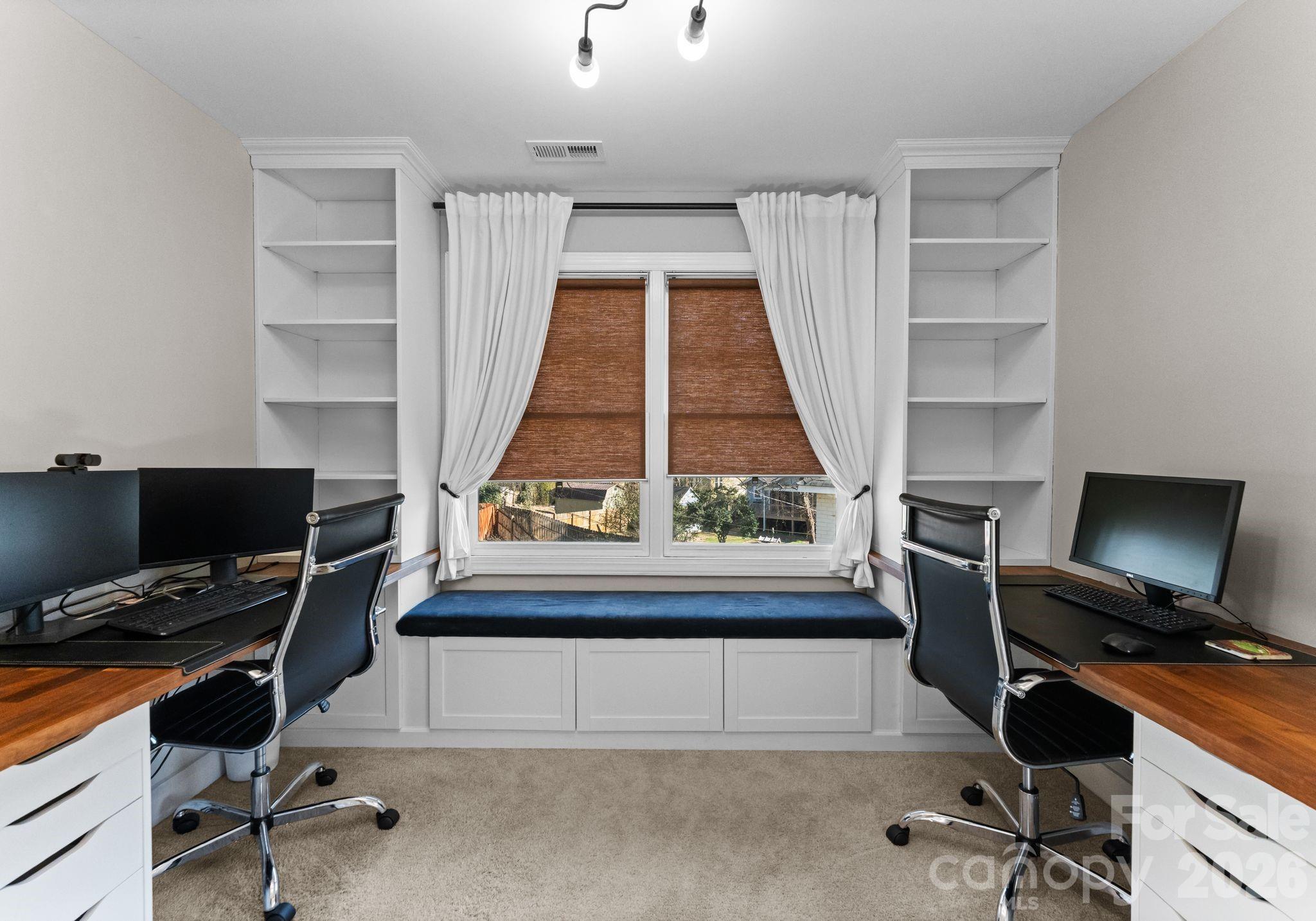 1700 Westbrook Drive