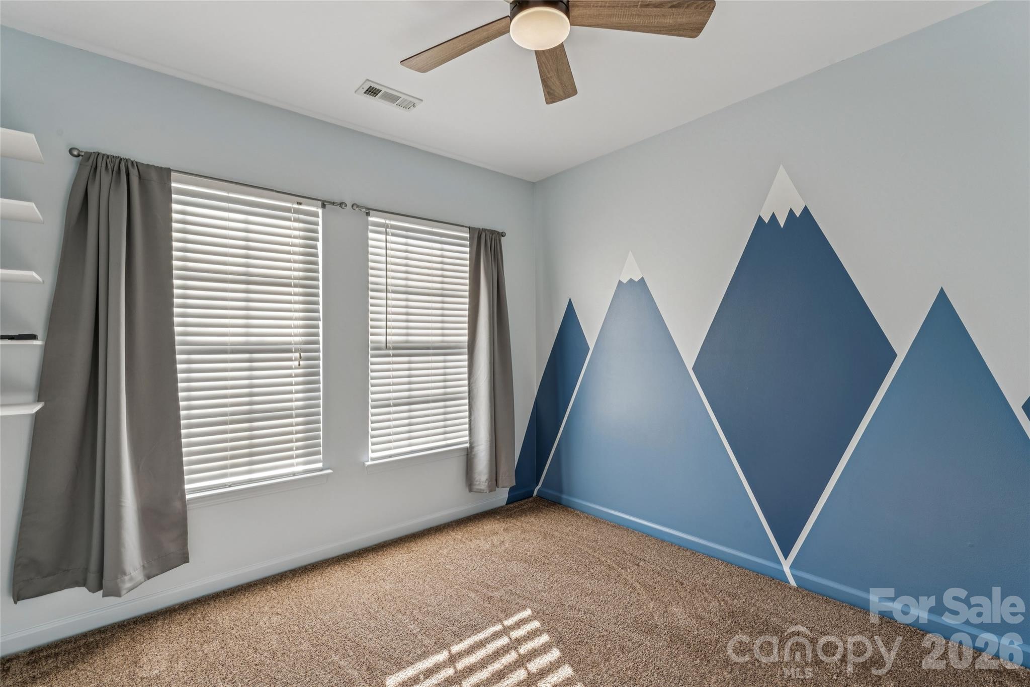 9552 Kings Parade Boulevard