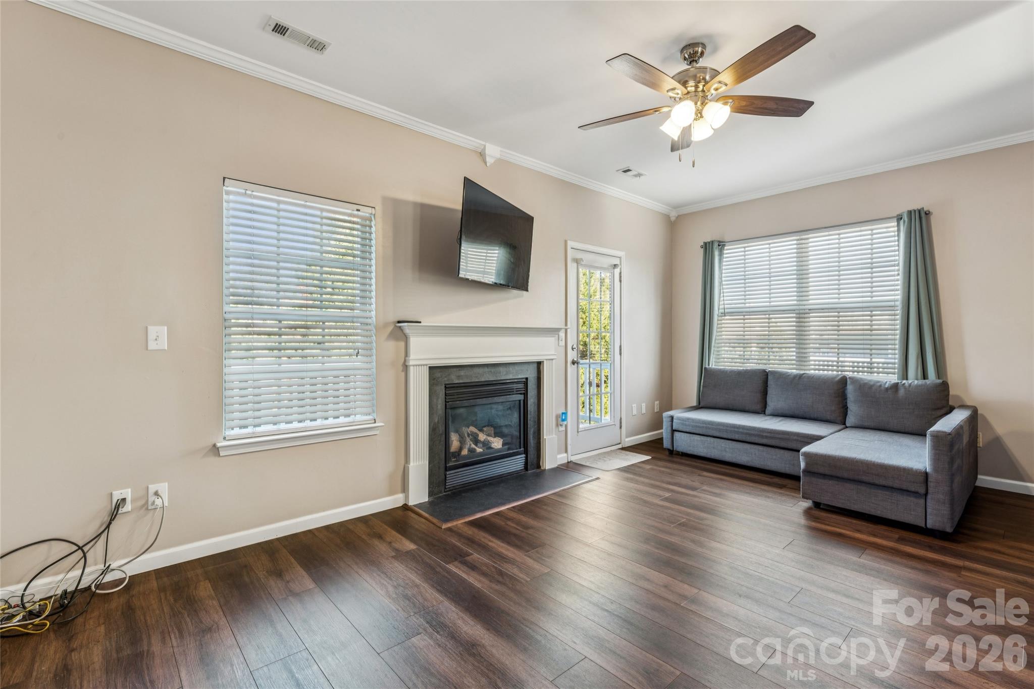 9552 Kings Parade Boulevard