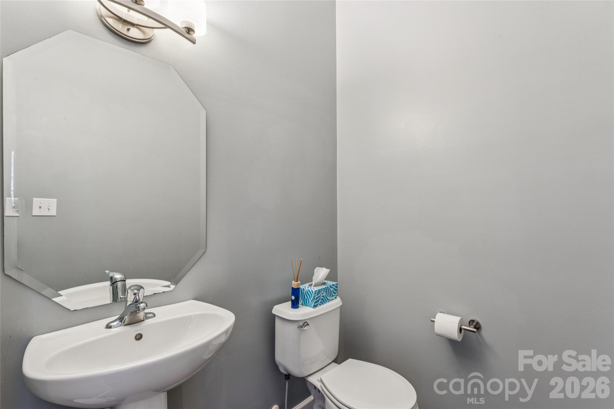 9552 Kings Parade Boulevard