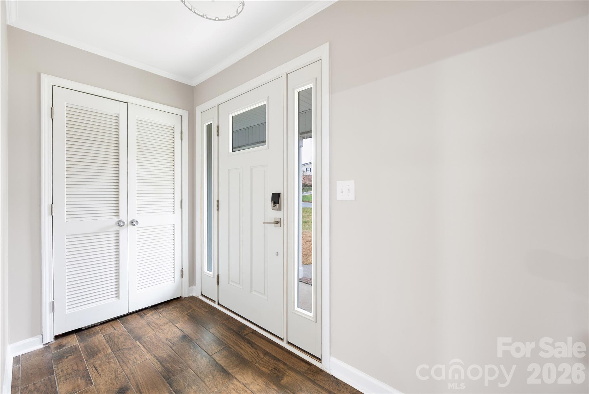113 Scottsmoor Drive