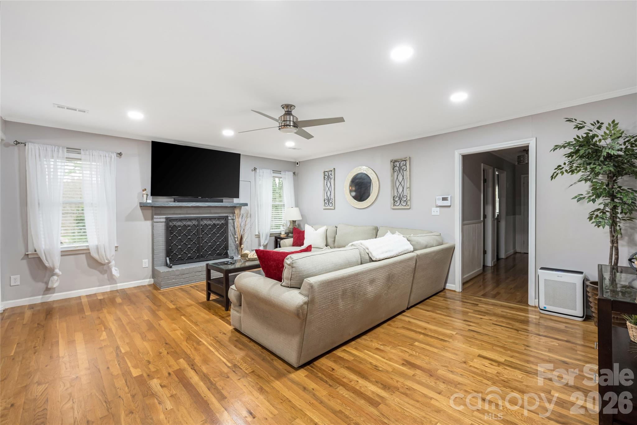 113 Scottsmoor Drive