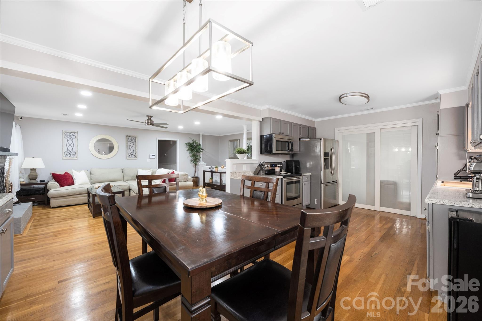 113 Scottsmoor Drive