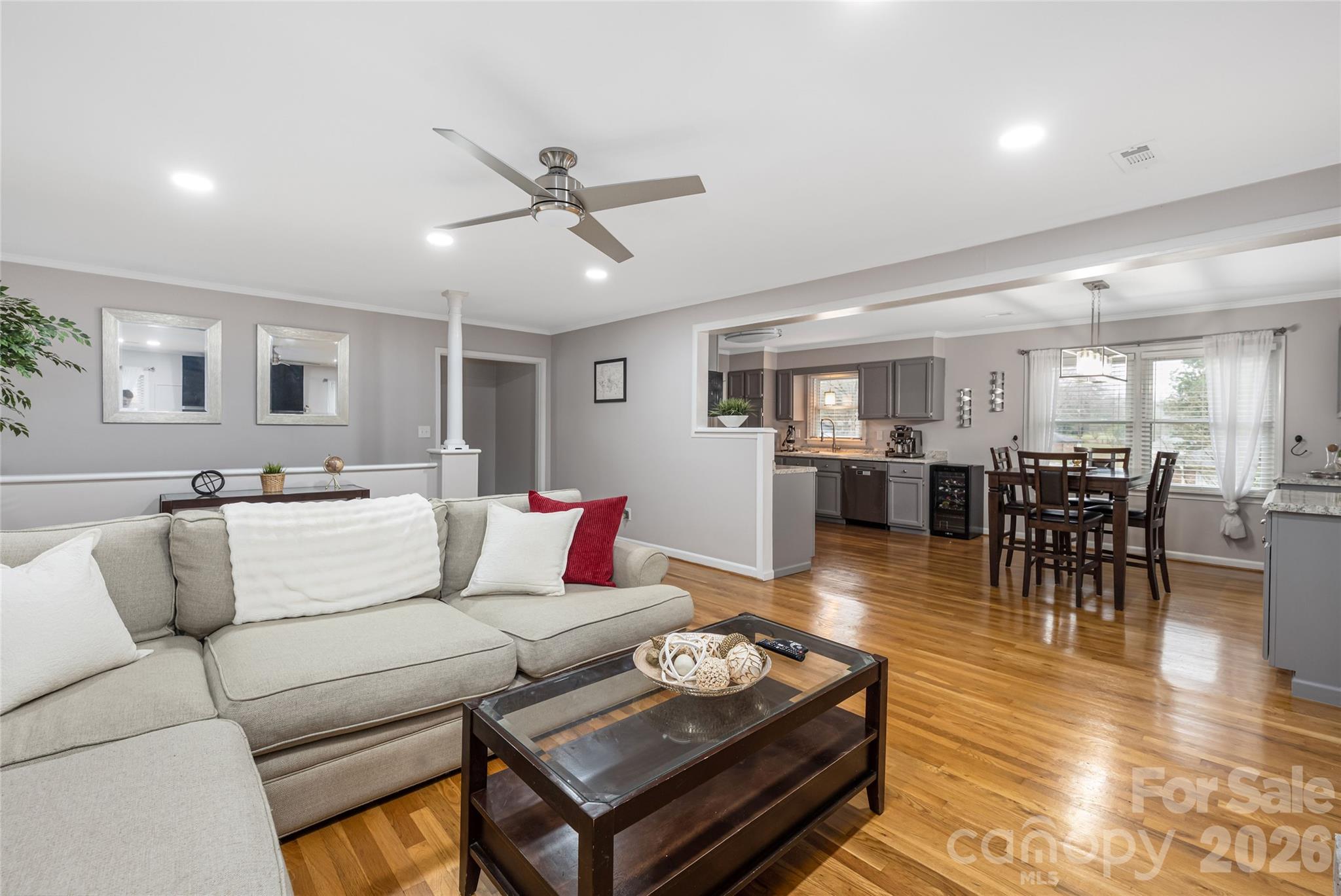 113 Scottsmoor Drive
