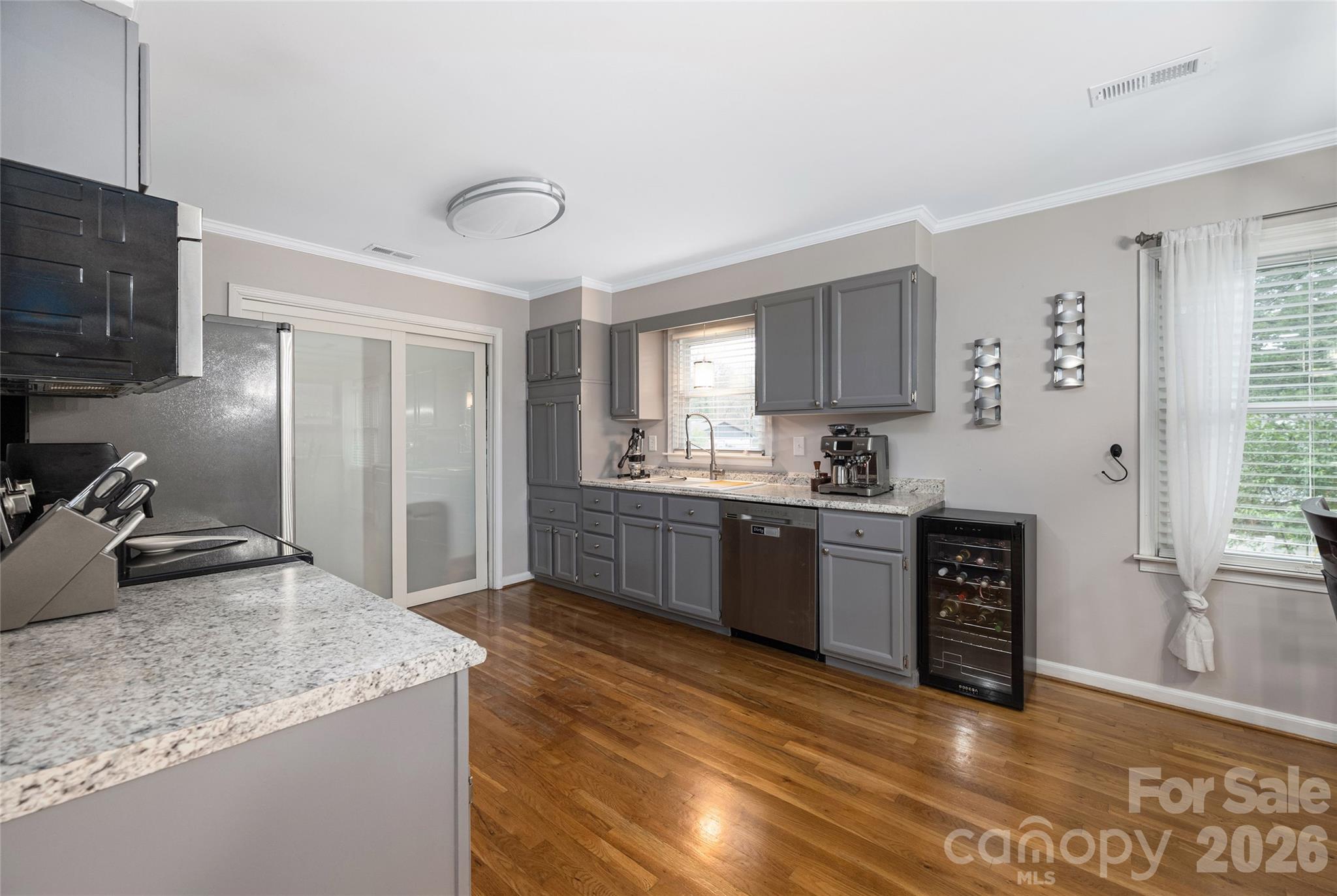 113 Scottsmoor Drive