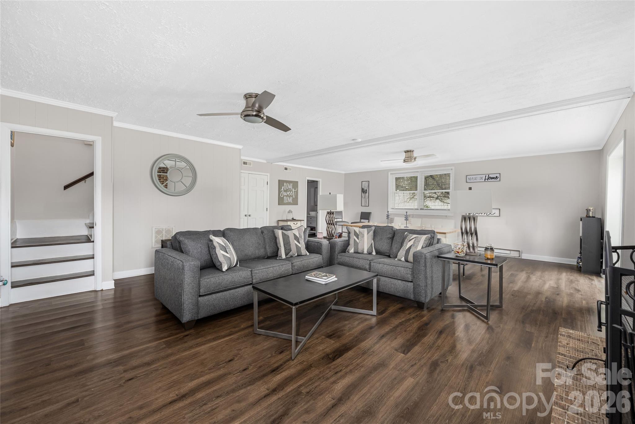 113 Scottsmoor Drive