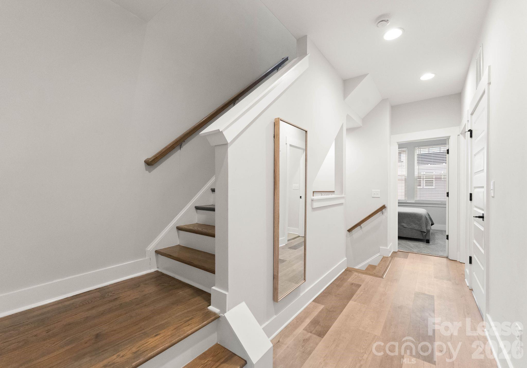 648 W End Drive