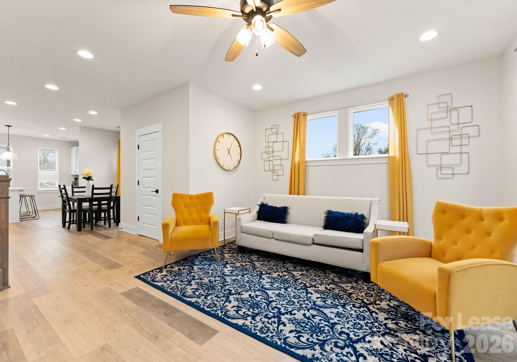 648 W End Drive