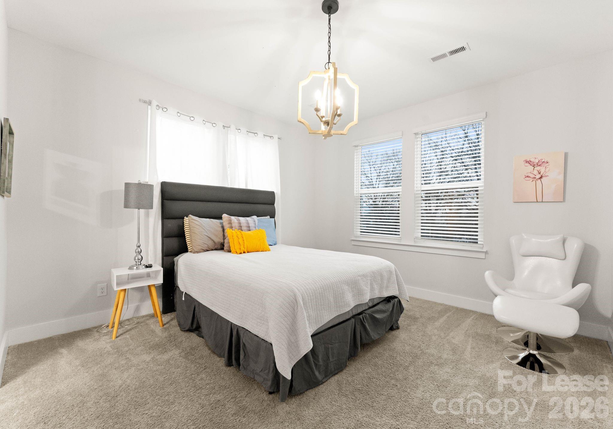648 W End Drive