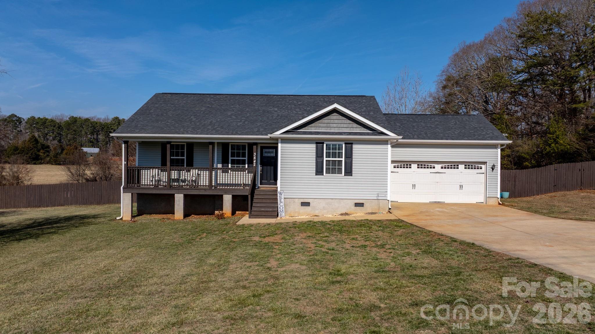 3842 E Maiden Road