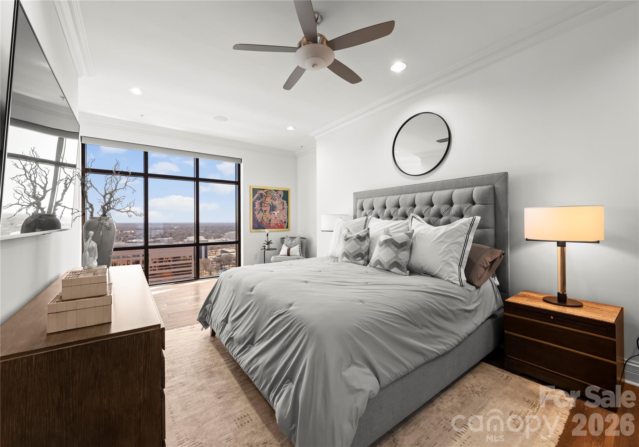 222 Caldwell Street S Unit: 2203