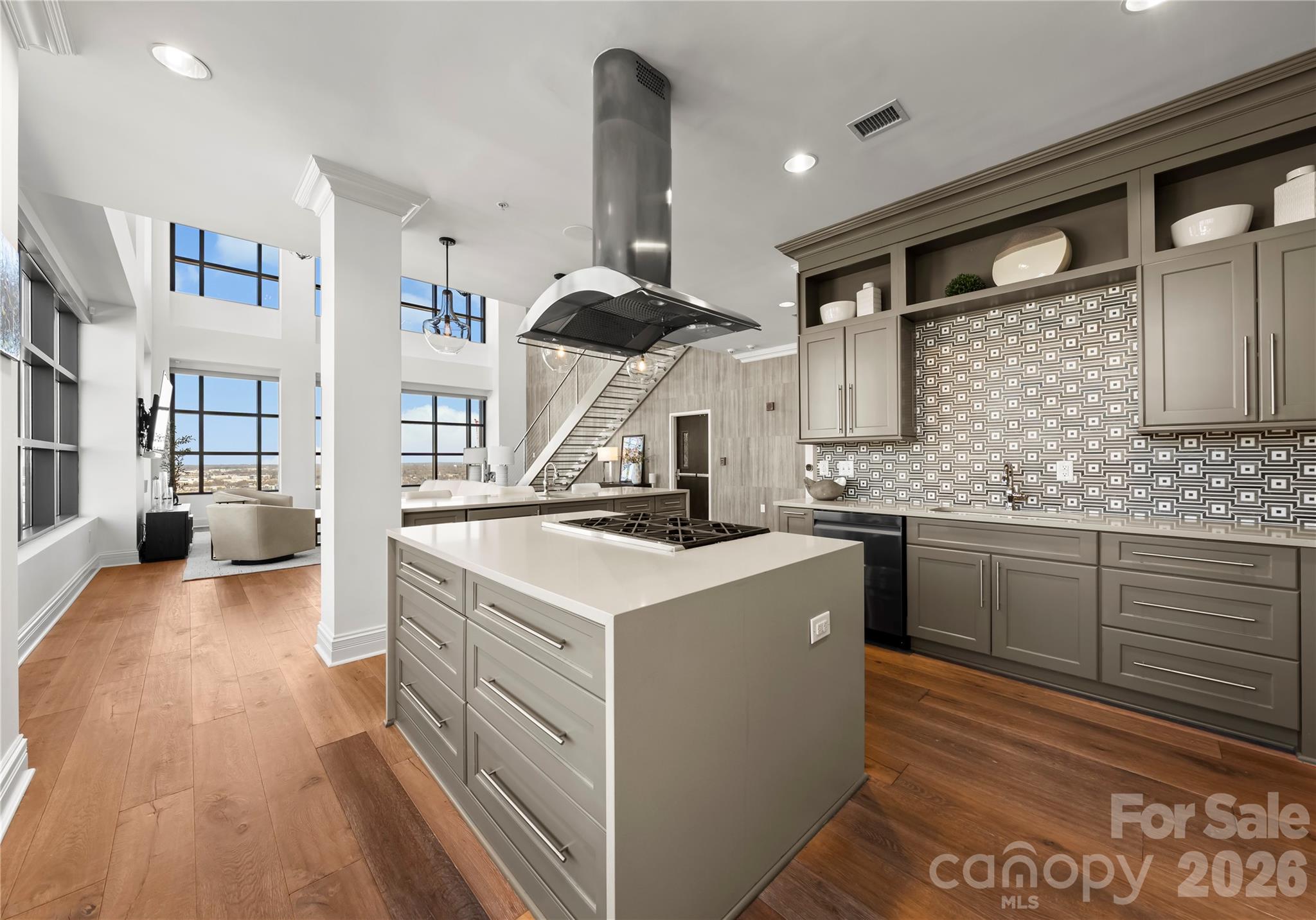 222 Caldwell Street S Unit: 2203