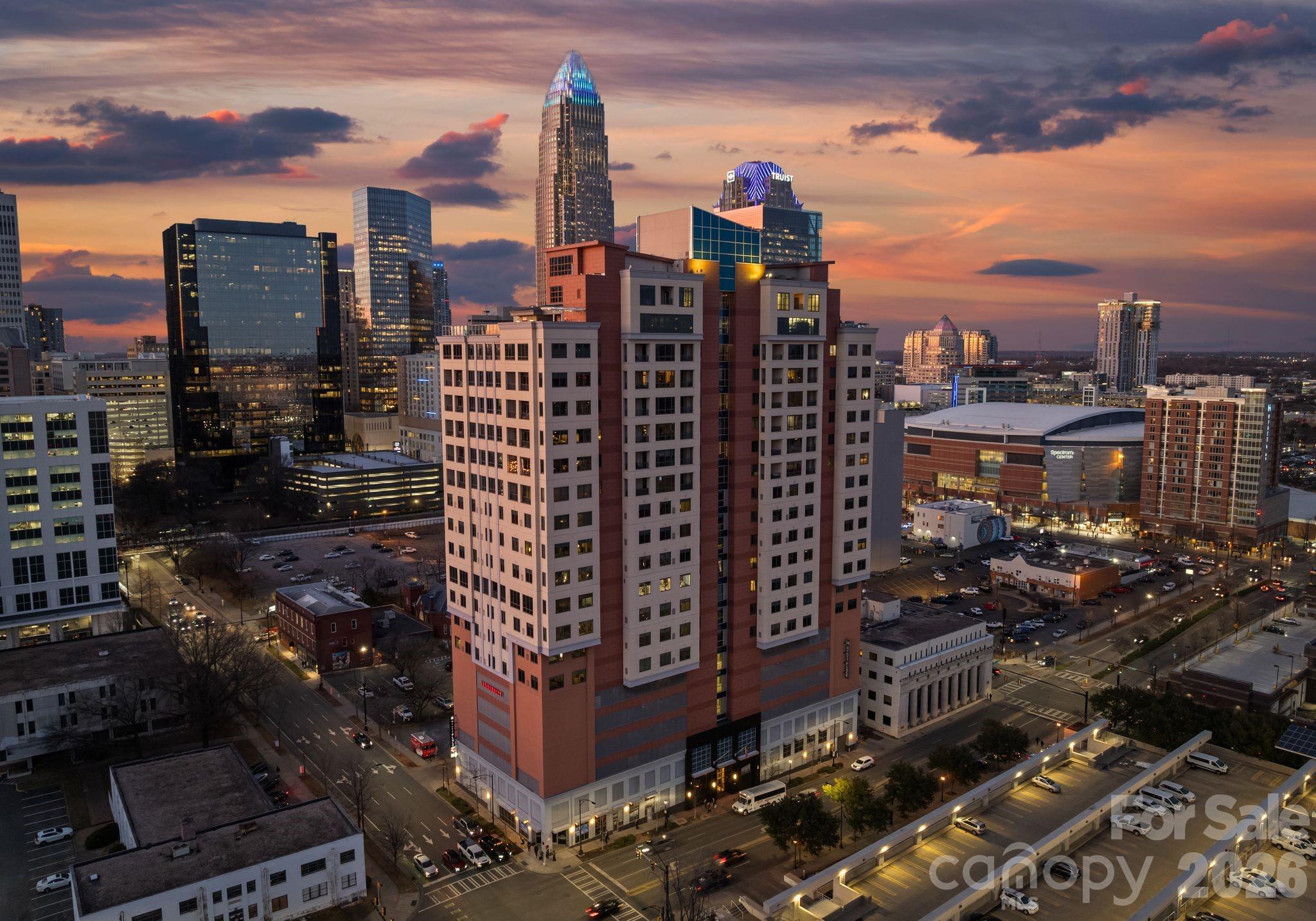 222 Caldwell Street S Unit: 2203